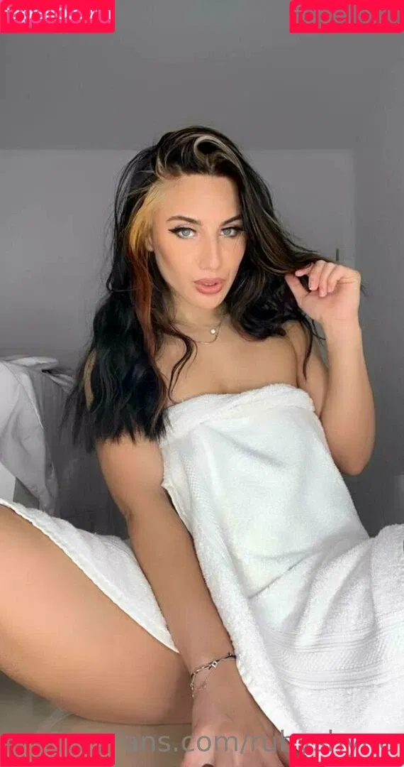 rubyshyne Onlyfans Photo Gallery 