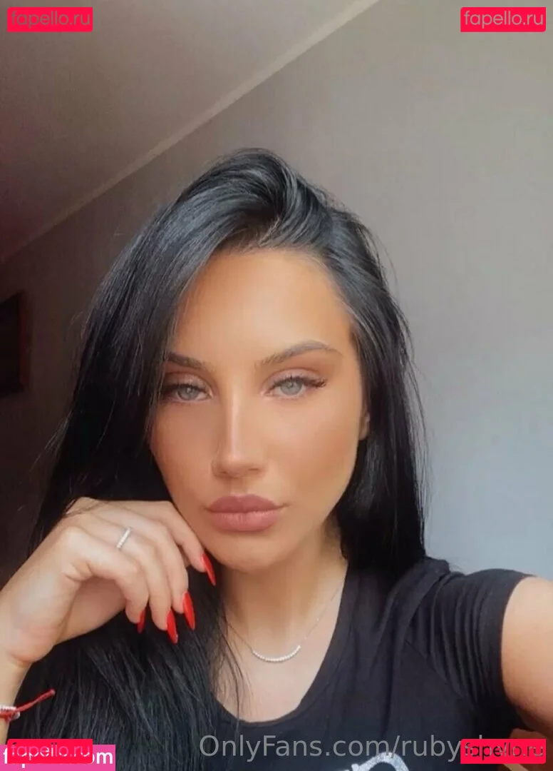 rubyshyne Onlyfans Photo Gallery 