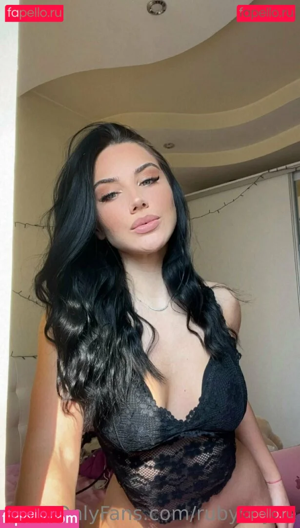 rubyshyne Onlyfans Photo Gallery 