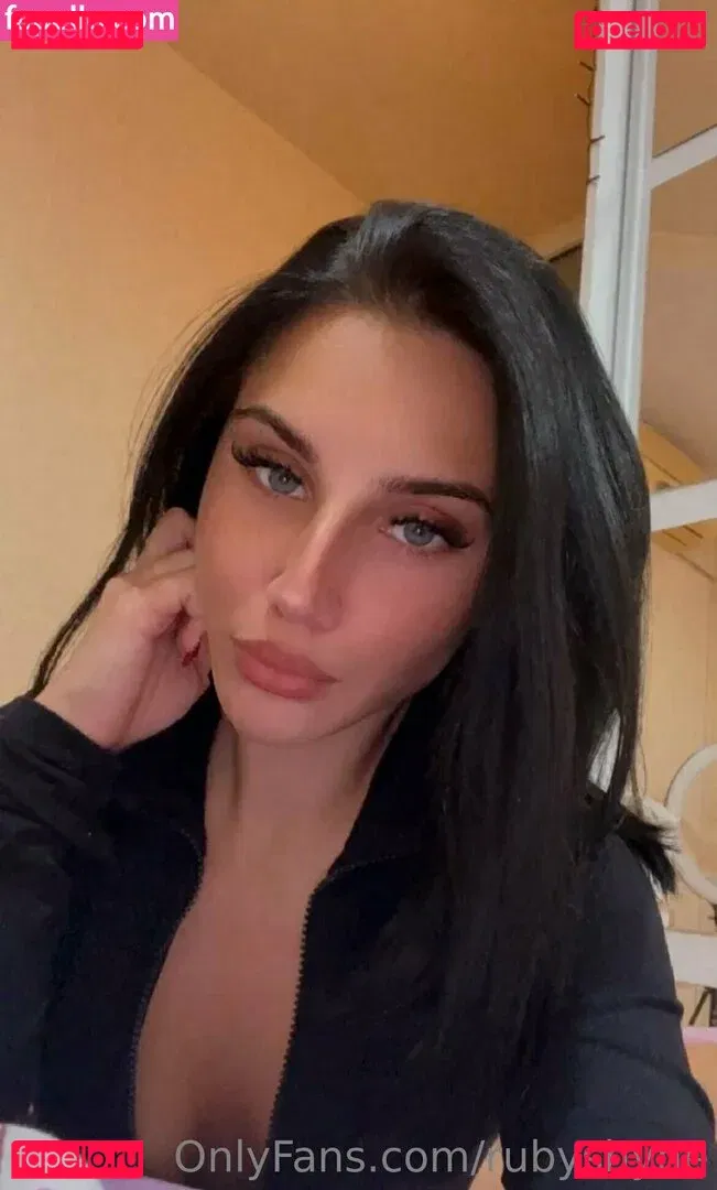 rubyshyne Onlyfans Photo Gallery 