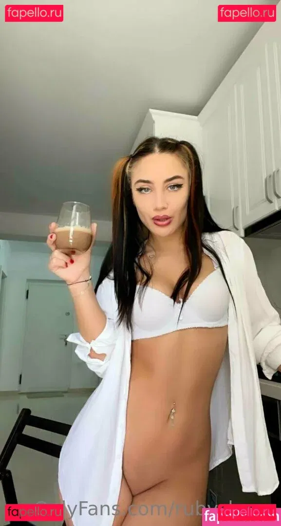 rubyshyne Onlyfans Photo Gallery 