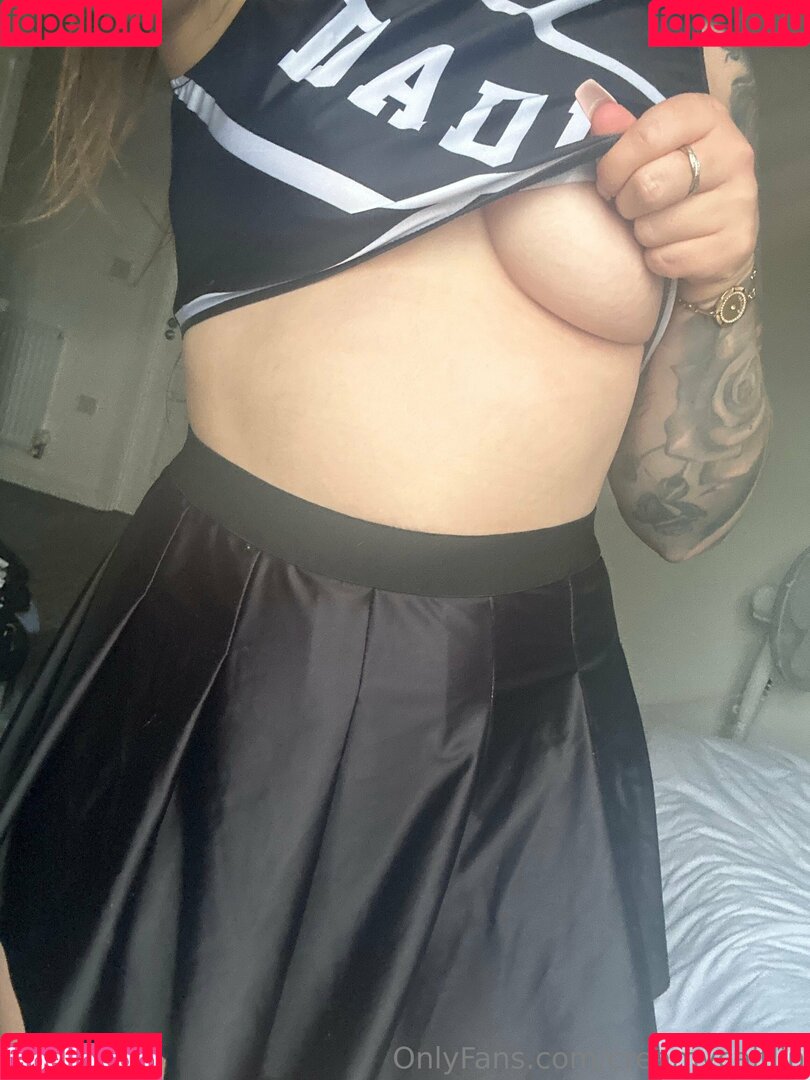 creamycaitlin Onlyfans Photo Gallery 