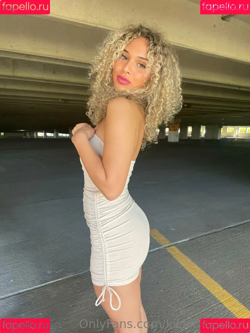 kickingitwithk Onlyfans Photo Gallery 