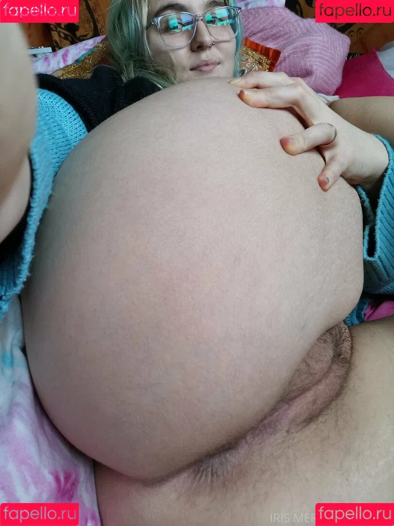 irismeredithquinn Onlyfans Photo Gallery 