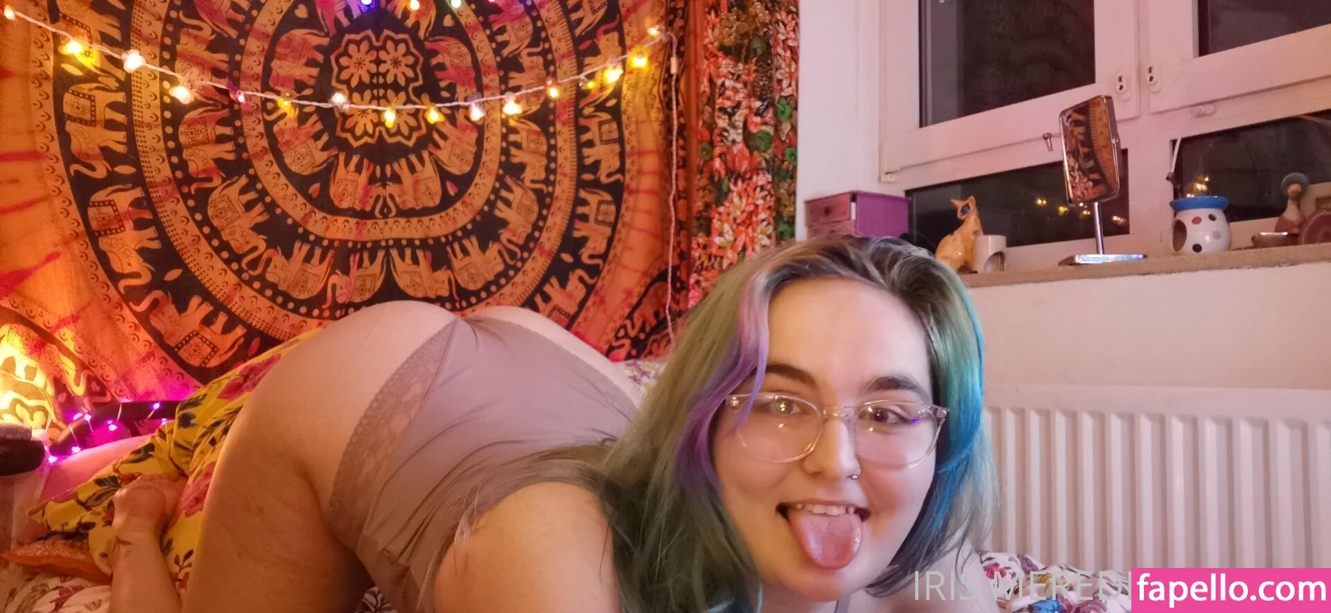 irismeredithquinn Onlyfans Photo Gallery 