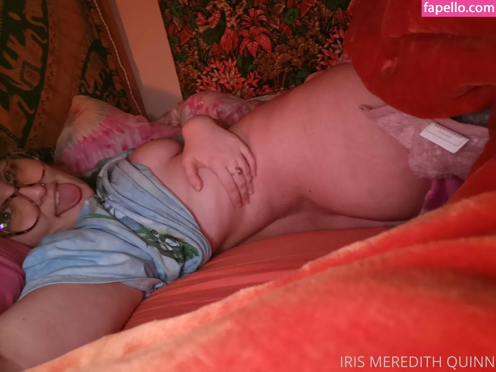 irismeredithquinn Onlyfans Photo Gallery 