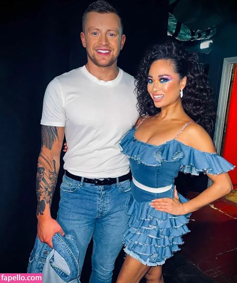 Katya Jones Onlyfans Photo Gallery 