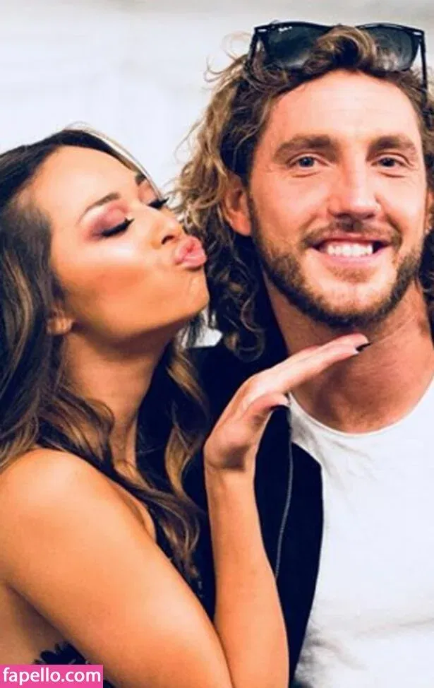 Katya Jones Onlyfans Photo Gallery 