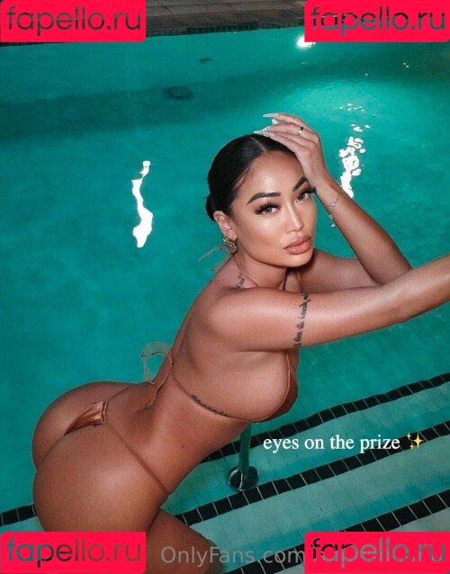 msangieang Onlyfans Photo Gallery 