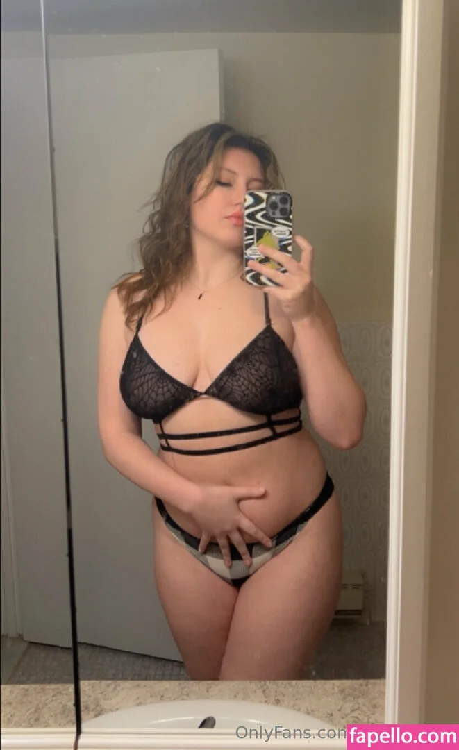 evewarden Onlyfans Photo Gallery 