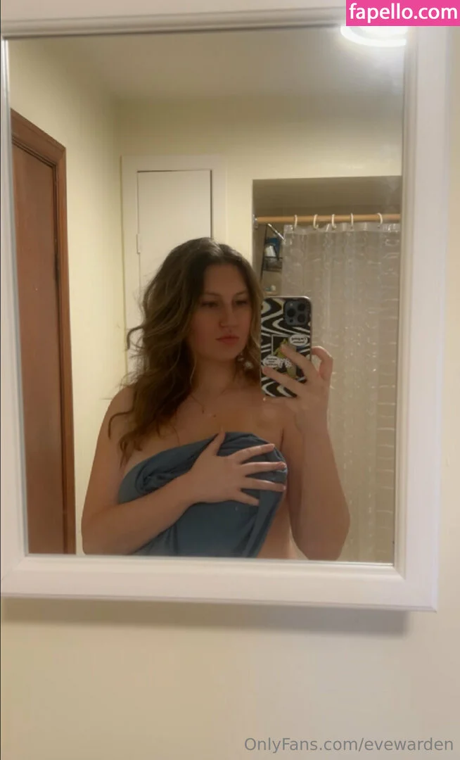 evewarden Onlyfans Photo Gallery 