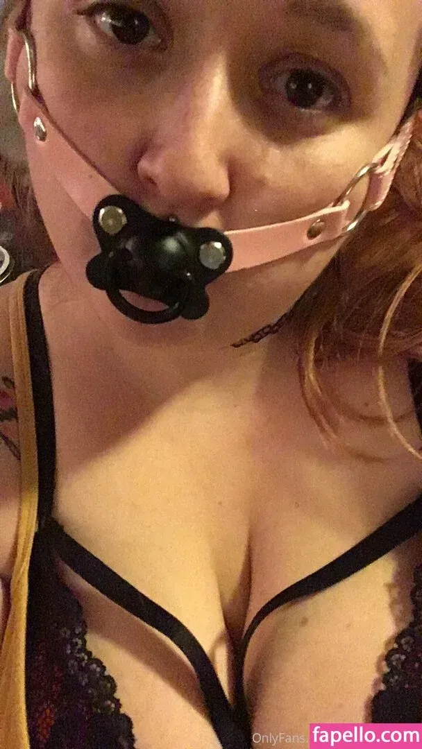 leahloolabelle Onlyfans Photo Gallery 