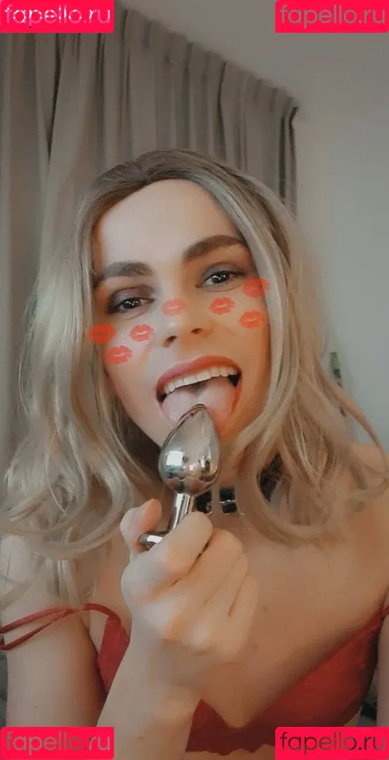 SissyStephaniex Onlyfans Photo Gallery 