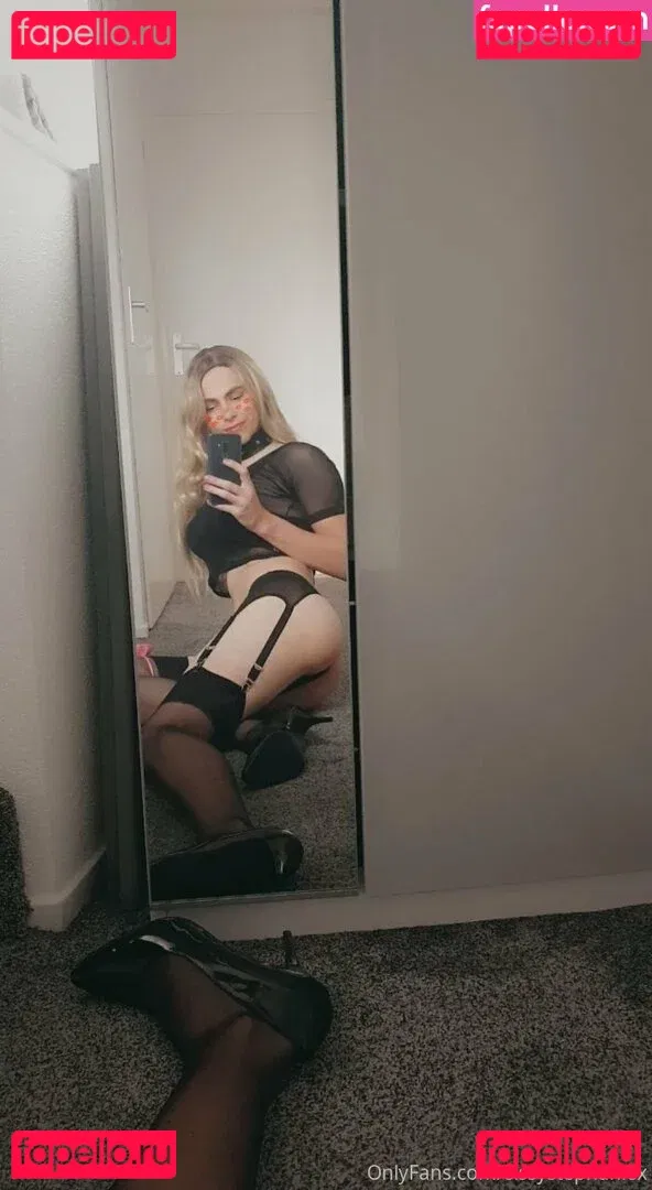 SissyStephaniex Onlyfans Photo Gallery 