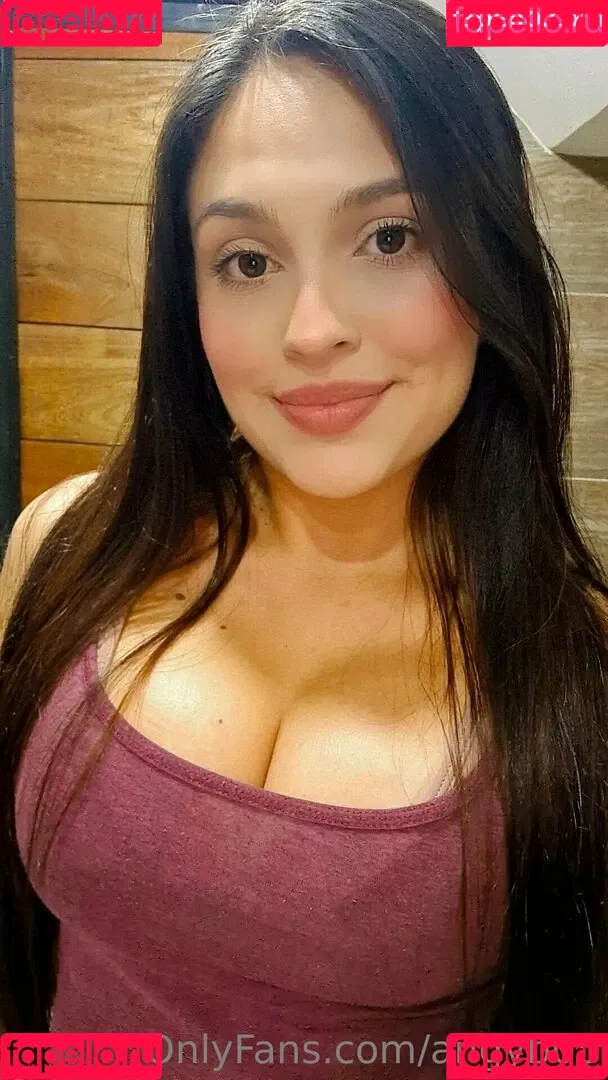 angyb05 Onlyfans Photo Gallery 