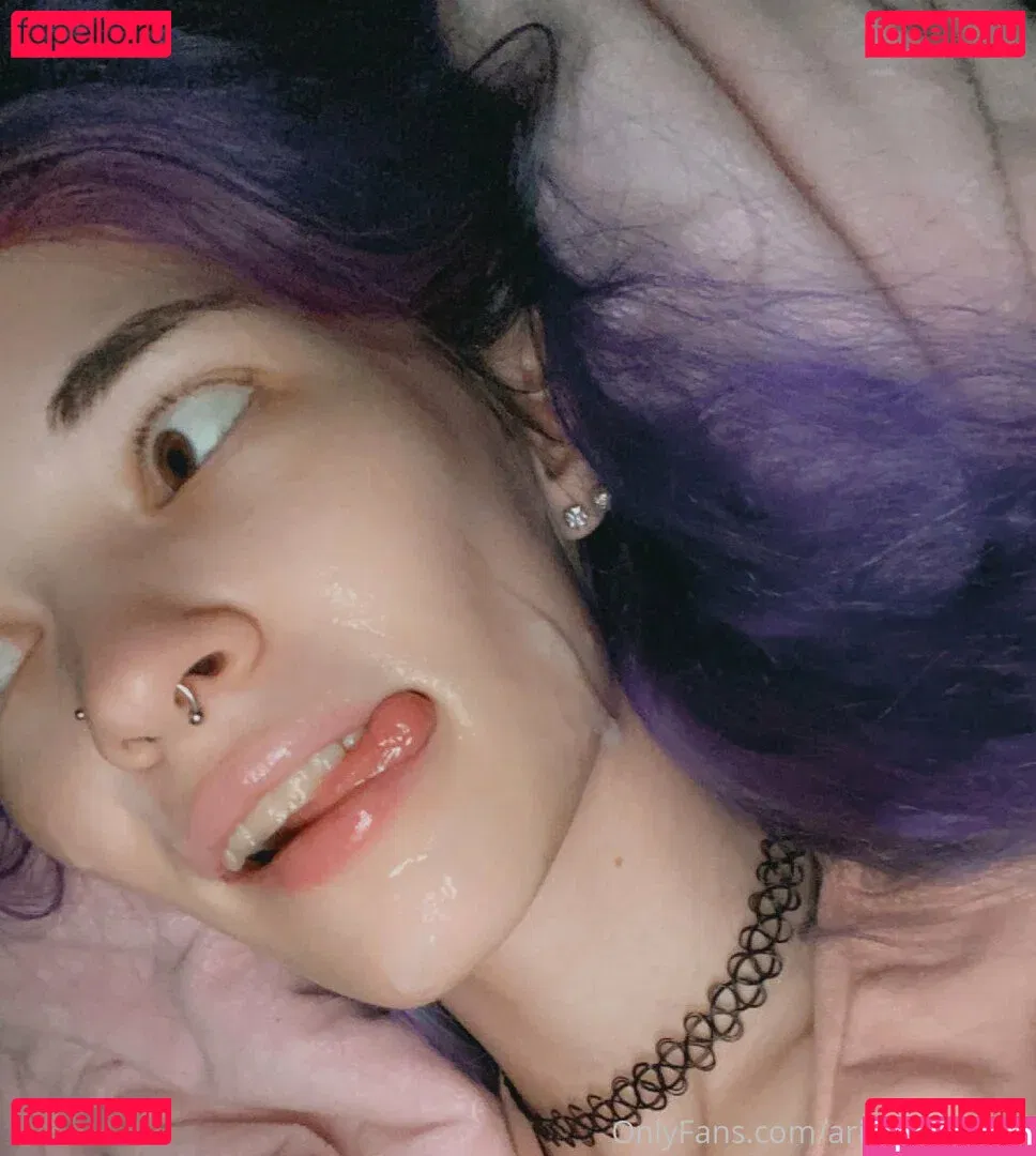 arinsquirrel98 Onlyfans Photo Gallery 