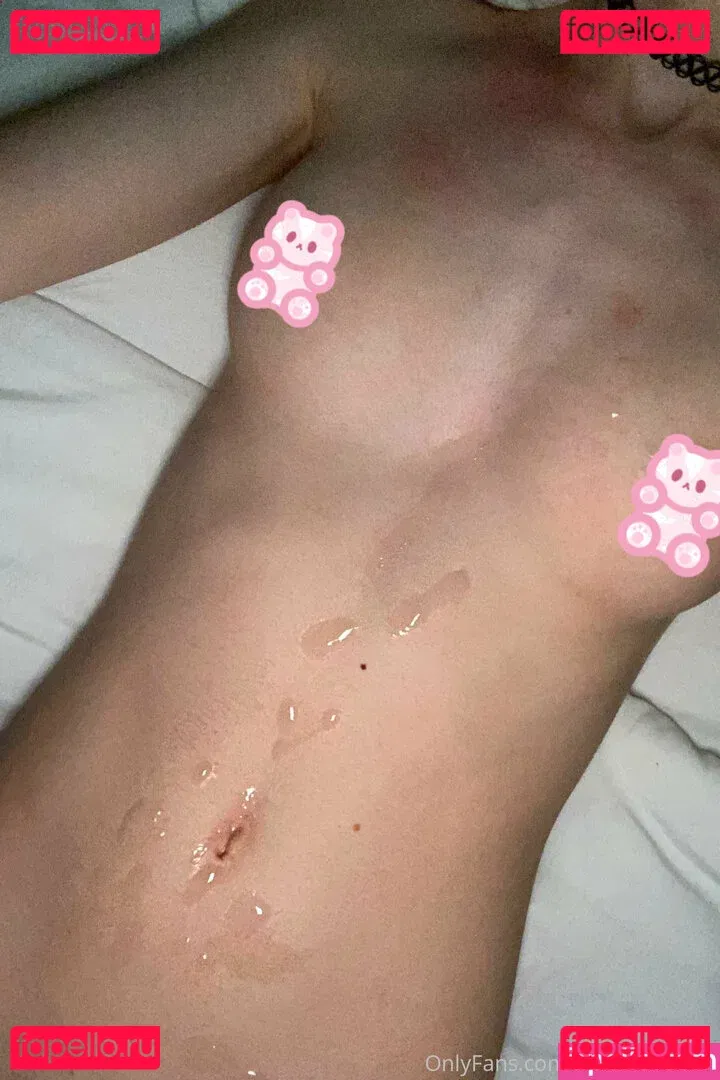 arinsquirrel98 Onlyfans Photo Gallery 