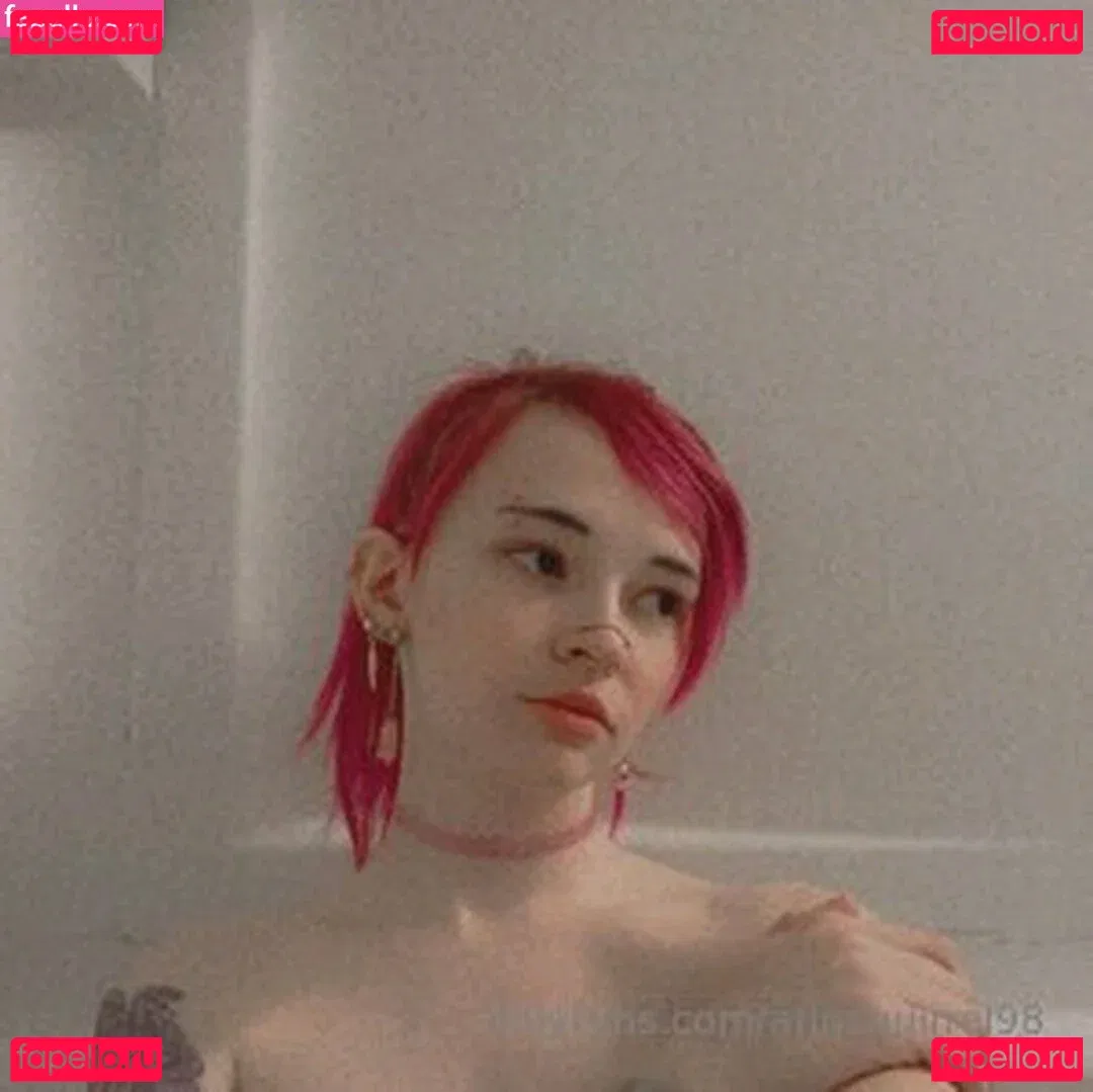 arinsquirrel98 Onlyfans Photo Gallery 