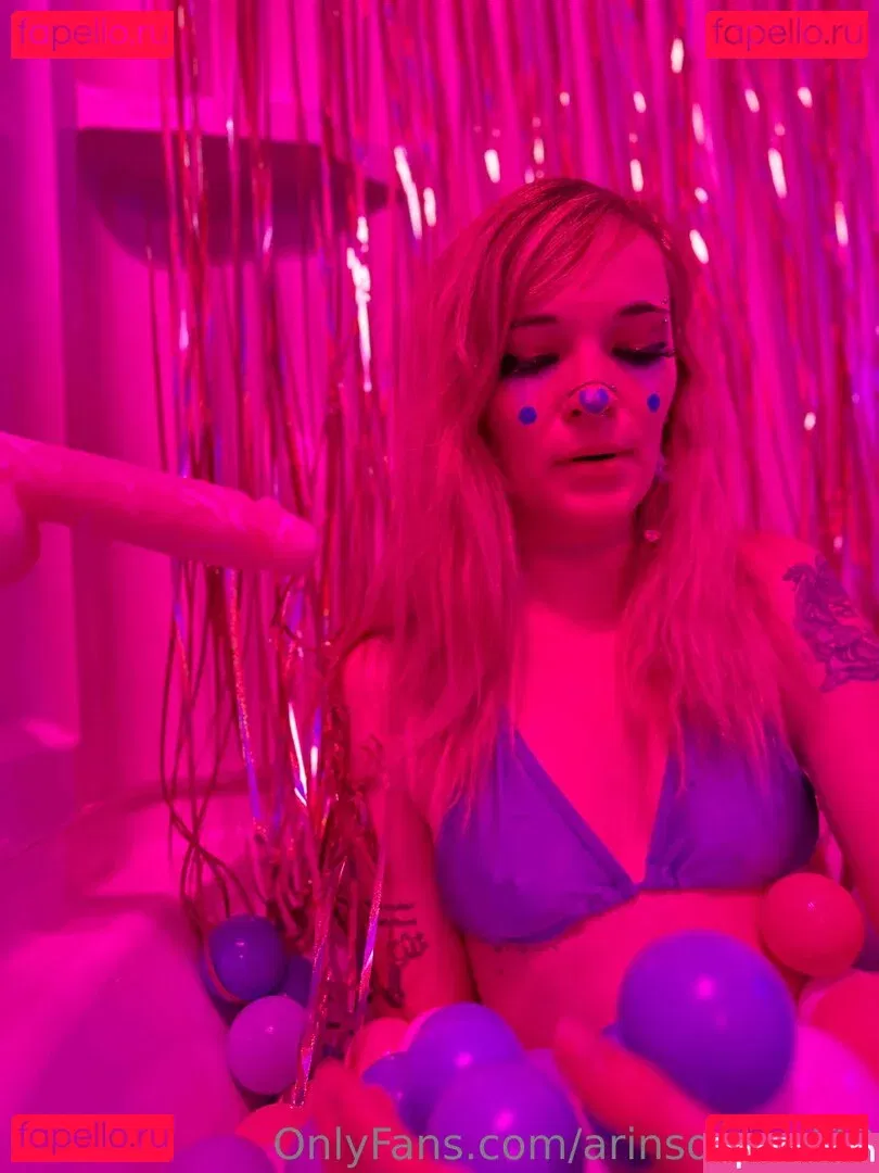 arinsquirrel98 Onlyfans Photo Gallery 