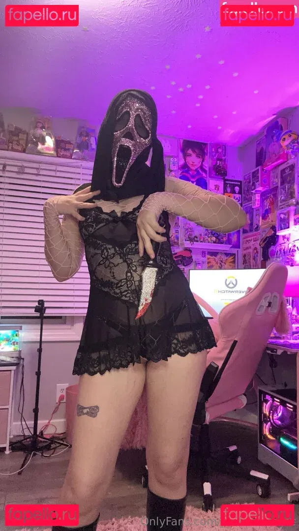 arinsquirrel98 Onlyfans Photo Gallery 