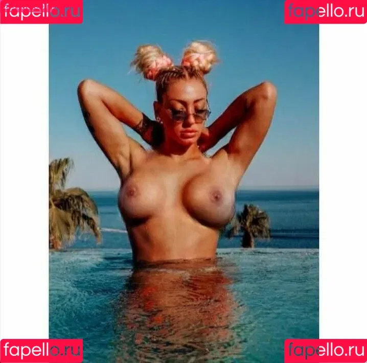 Ela Jerkovic Onlyfans Photo Gallery 