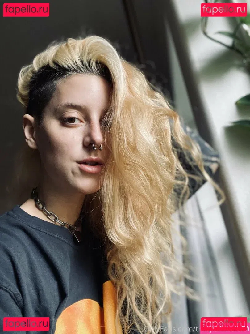 thecamdamage Onlyfans Photo Gallery 