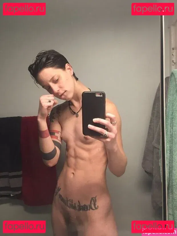 thecamdamage Onlyfans Photo Gallery 