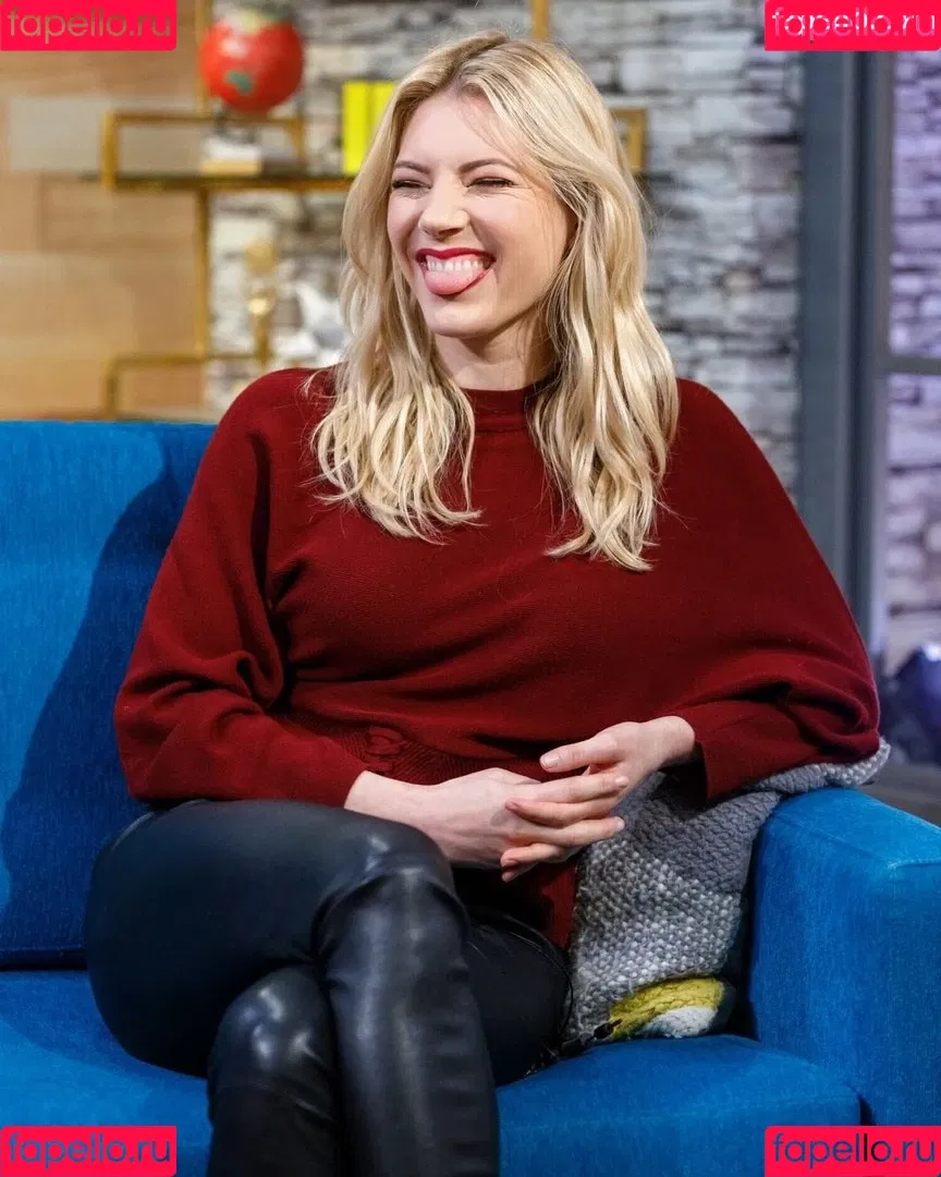 Katheryn Winnick Onlyfans Photo Gallery 