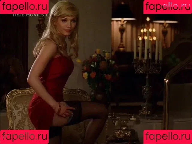 Katheryn Winnick Onlyfans Photo Gallery 