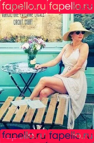 Katheryn Winnick Onlyfans Photo Gallery 