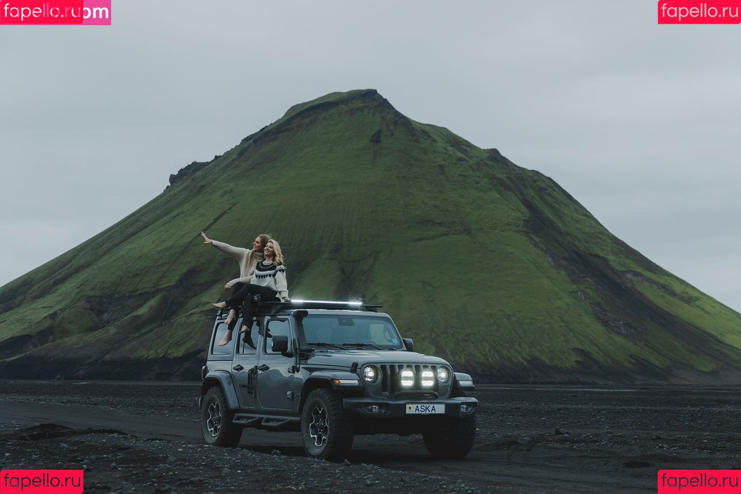 Katheryn Winnick Onlyfans Photo Gallery 