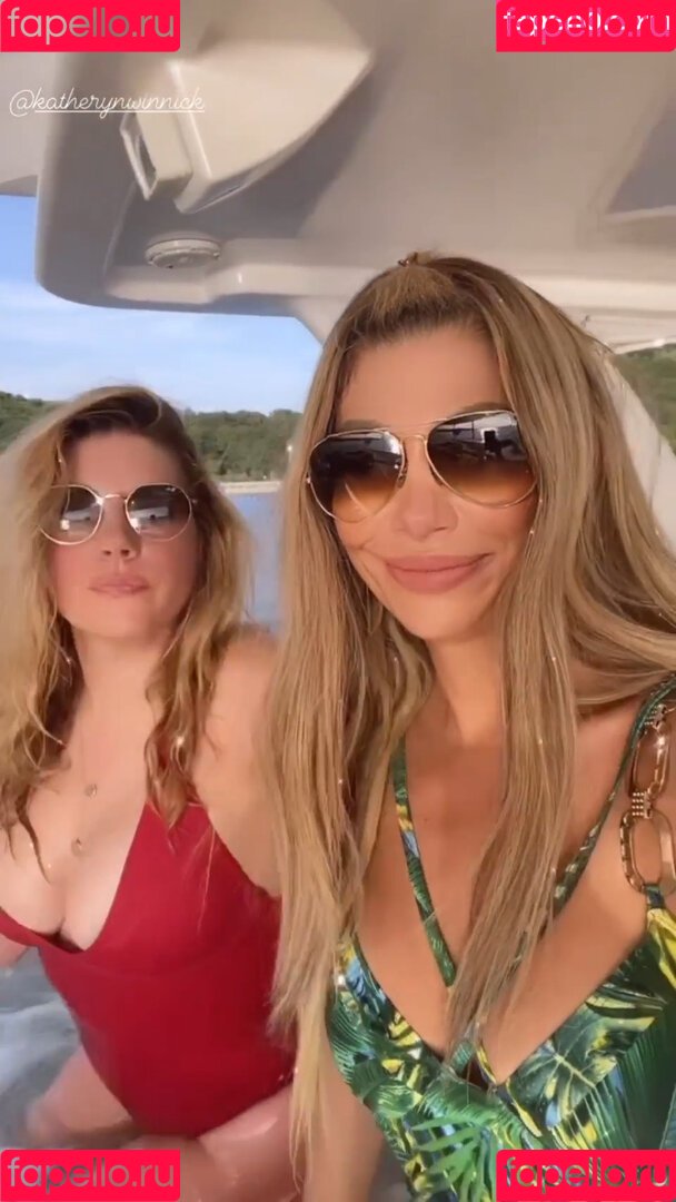 Katheryn Winnick Onlyfans Photo Gallery 