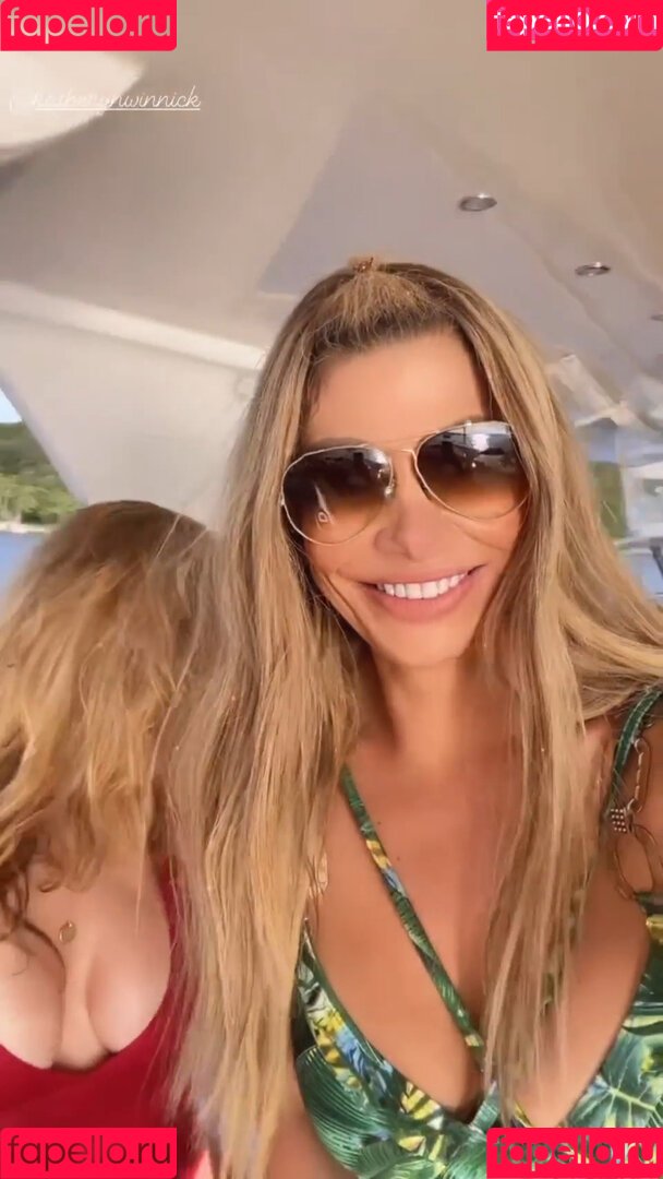 Katheryn Winnick Onlyfans Photo Gallery 