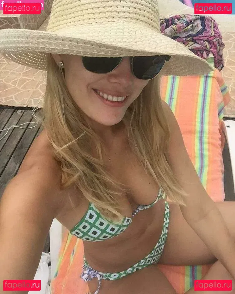 Katheryn Winnick Onlyfans Photo Gallery 