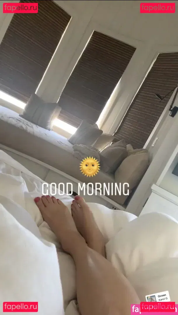 Katheryn Winnick Onlyfans Photo Gallery 