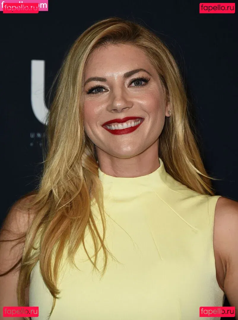 Katheryn Winnick Onlyfans Photo Gallery 