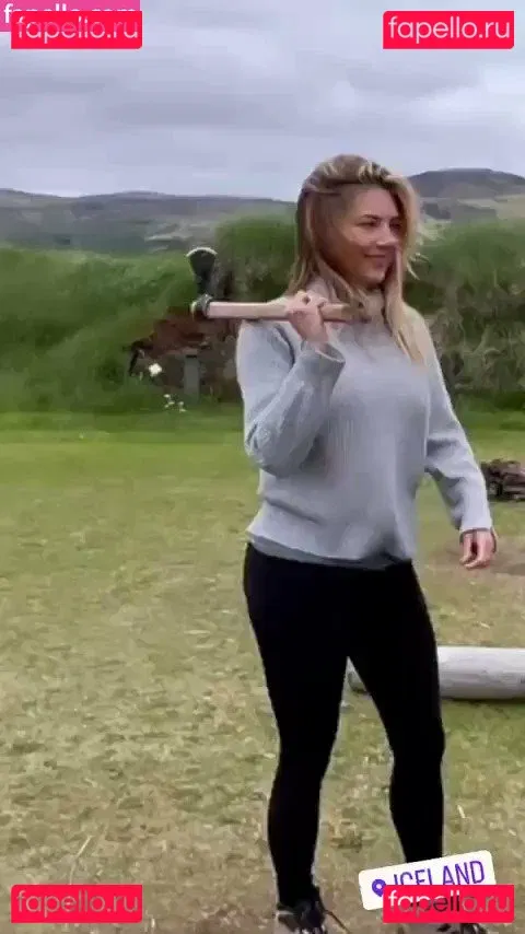 Katheryn Winnick Onlyfans Photo Gallery 