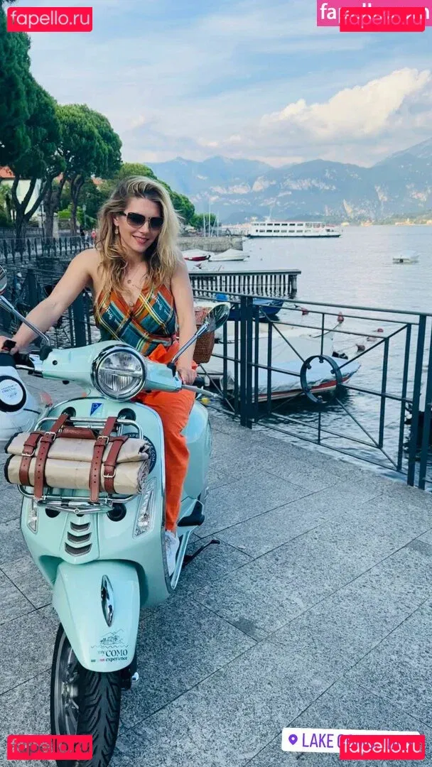 Katheryn Winnick Onlyfans Photo Gallery 