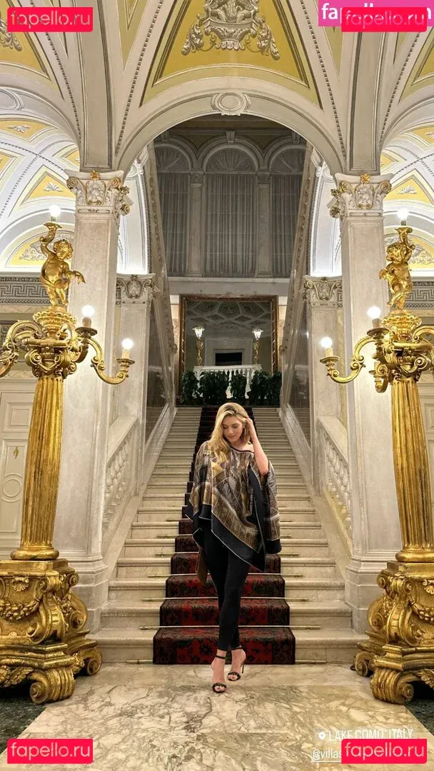 Katheryn Winnick Onlyfans Photo Gallery 