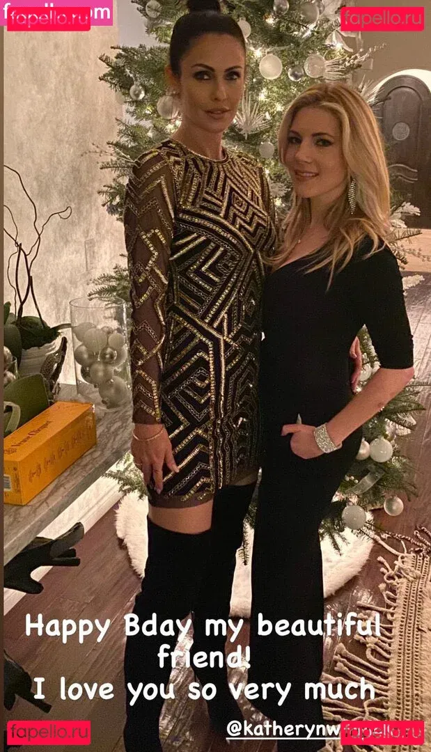 Katheryn Winnick Onlyfans Photo Gallery 