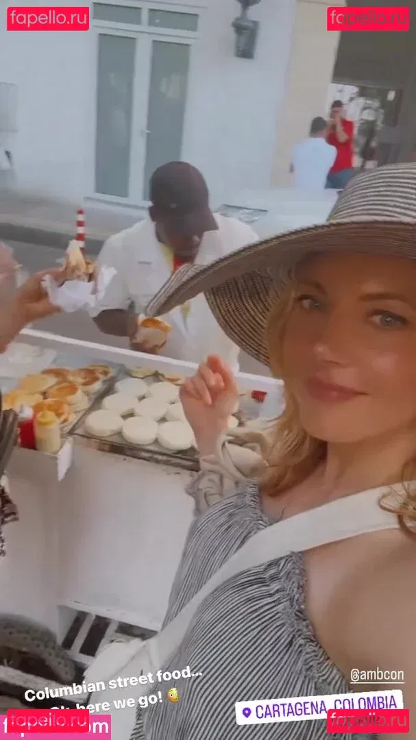 Katheryn Winnick Onlyfans Photo Gallery 