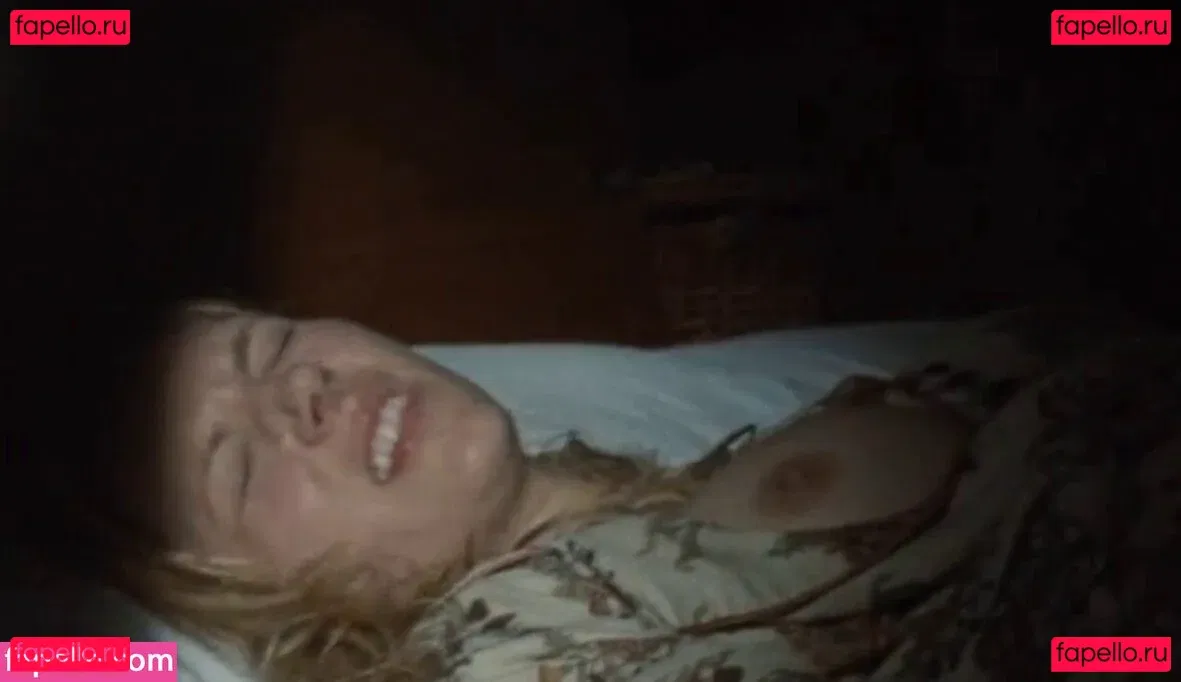 Katheryn Winnick Onlyfans Photo Gallery 