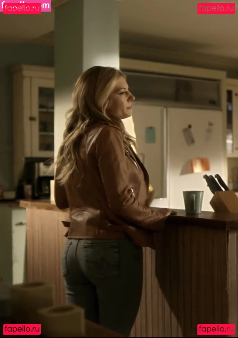 Katheryn Winnick Onlyfans Photo Gallery 