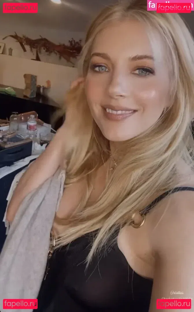 Katheryn Winnick Onlyfans Photo Gallery 