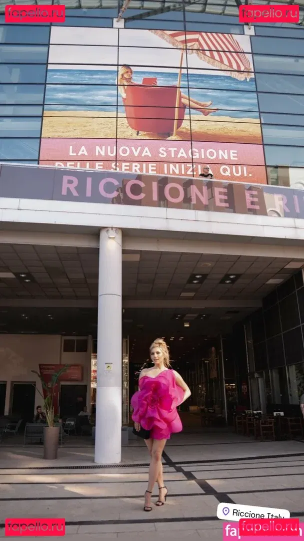 Katheryn Winnick Onlyfans Photo Gallery 