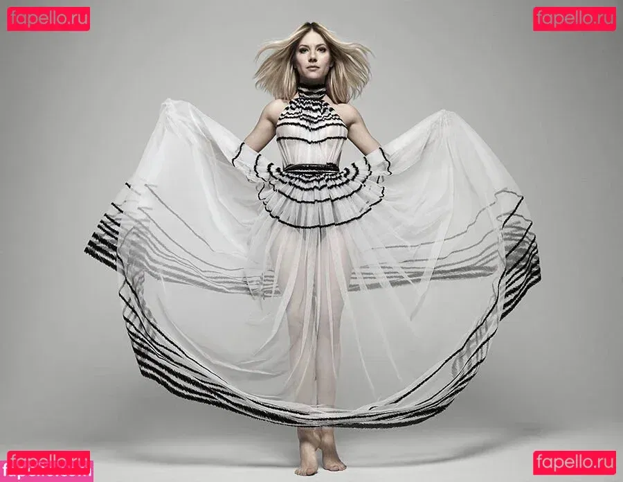 Katheryn Winnick Onlyfans Photo Gallery 