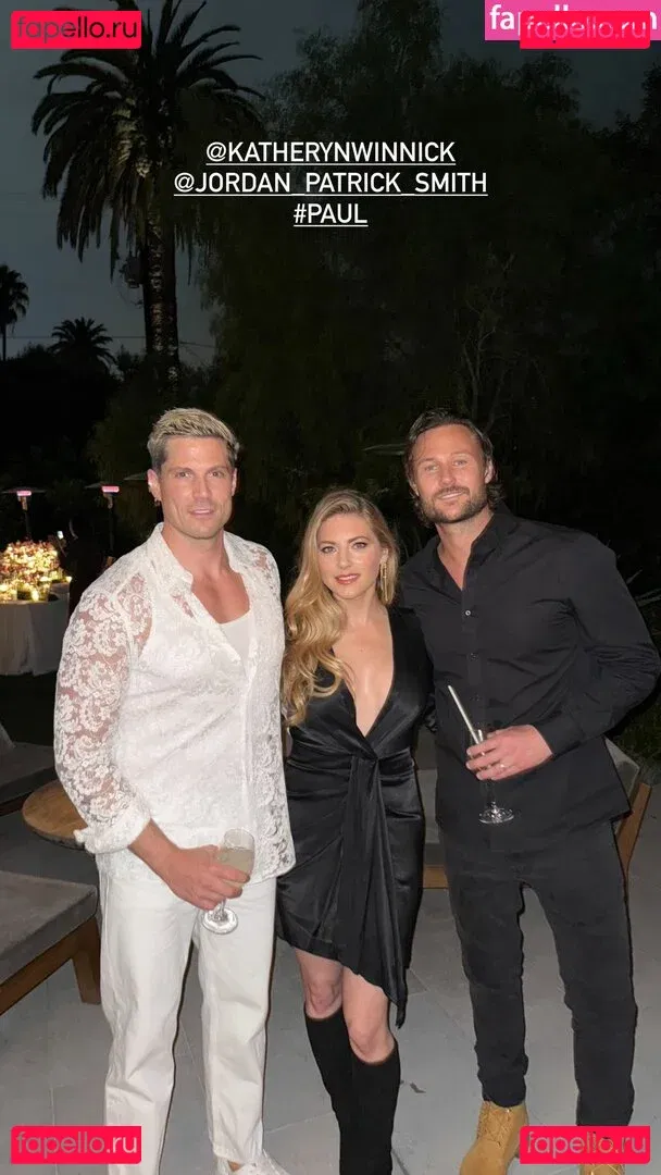 Katheryn Winnick Onlyfans Photo Gallery 