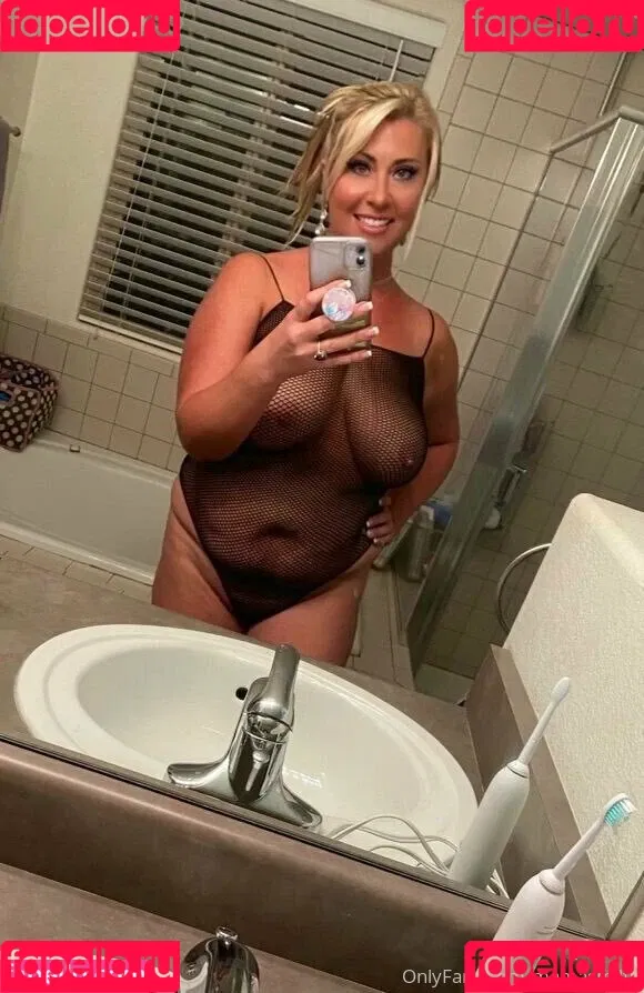 maturebeauty Onlyfans Photo Gallery 