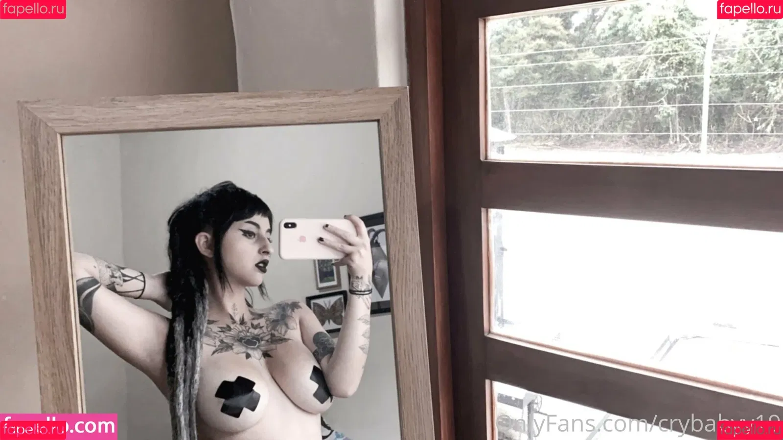 crybabyy19 Onlyfans Photo Gallery 