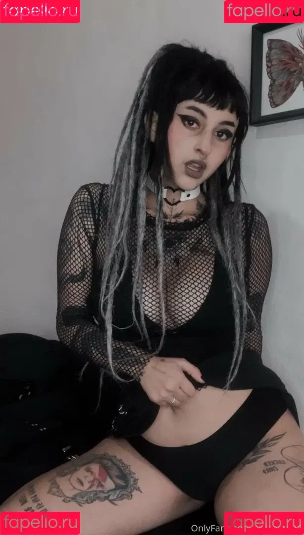 crybabyy19 Onlyfans Photo Gallery 